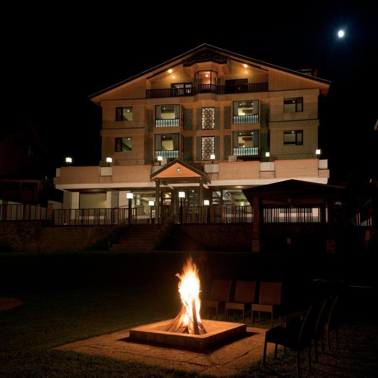 The Vintage Gulmarg Ξενοδοχείο Εξωτερικό φωτογραφία